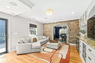 2608 N 71st St, Wauwatosa, WI 53213 - Photo 14