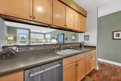 1905 N Water St #403, Milwaukee, WI 53202 - Photo 18