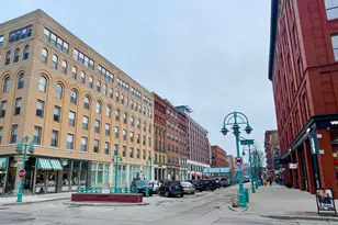 234 N Broadway, Milwaukee, WI 53202 - Photo 16
