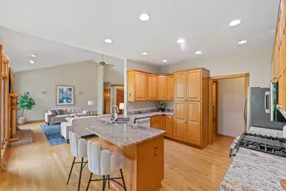 W379N8508  Mill St, Oconomowoc, WI 53066 - Photo 10