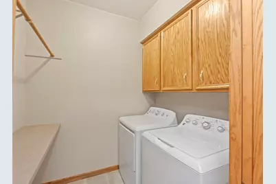 W379N8508  Mill St, Oconomowoc, WI 53066 - Photo 18