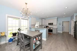 440 W Chestnut St, Port Washington, WI 53074 - Photo 10