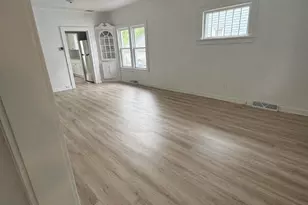 6929 13th Ave, Kenosha, WI 53143 - Photo 2