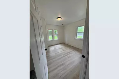 6929  13th Ave, Kenosha, WI 53143 - Photo 14