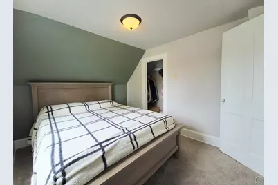 913 E Washington St, West Bend, WI 53095 - Photo 20