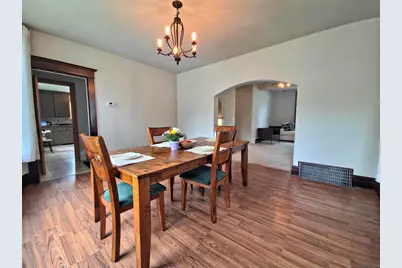 913 E Washington St, West Bend, WI 53095 - Photo 28