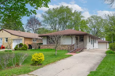 2336 N 116th St, Wauwatosa, WI 53226 - Photo 24