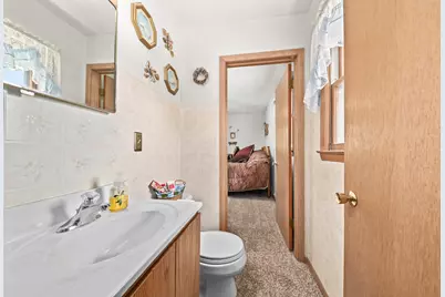 2336 N 116th St, Wauwatosa, WI 53226 - Photo 18