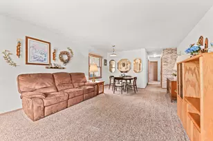 2336 N 116th St, Wauwatosa, WI 53226 - Photo 6