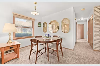 2336 N 116th St, Wauwatosa, WI 53226 - Photo 8