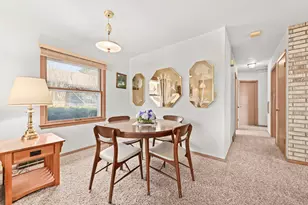 2336 N 116th St, Wauwatosa, WI 53226 - Photo 8