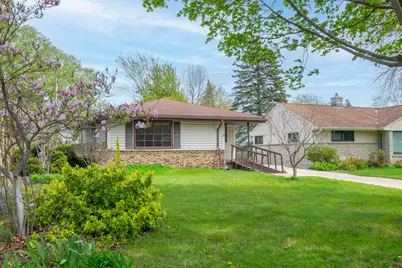 2336 N 116th St, Wauwatosa, WI 53226 - Photo 2