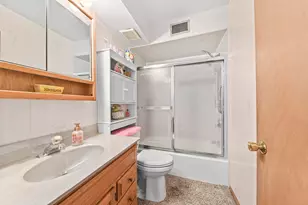 2336 N 116th St, Wauwatosa, WI 53226 - Photo 20