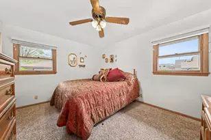 2336 N 116th St, Wauwatosa, WI 53226 - Photo 16