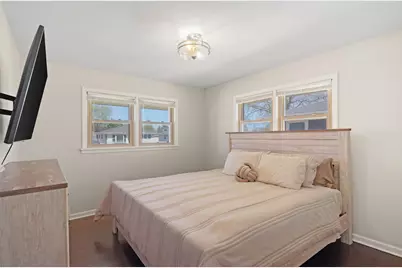 2021  18th Ave, Kenosha, WI 53140 - Photo 18