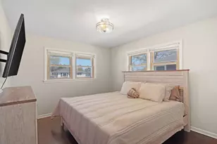 2021 18th Ave, Kenosha, WI 53140 - Photo 18