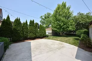 5352 N Kent Ave, Whitefish Bay, WI 53217 - Photo 32