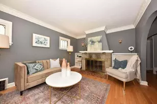 5352 N Kent Ave, Whitefish Bay, WI 53217 - Photo 4