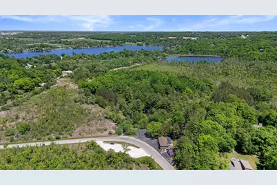 1380  Friess Lake Rd, Richfield, WI 53033 - Photo 10
