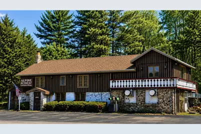 1380  Friess Lake Rd, Richfield, WI 53033 - Photo 2