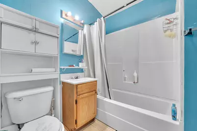 2111 W Burnham St #2111A, Milwaukee, WI 53204 - Photo 10