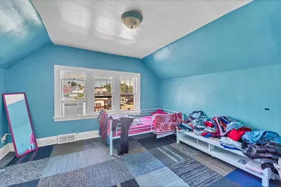 2111 W Burnham St #2111A, Milwaukee, WI 53204 - Photo 8