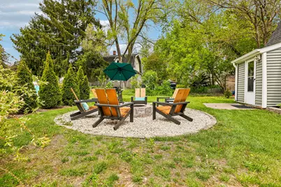 527  Water St, Lake Geneva, WI 53147 - Photo 2