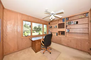 814 E Manor Cir, Bayside, WI 53217 - Photo 12