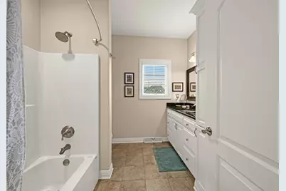 8622 S Avian Way, Franklin, WI 53132 - Photo 22