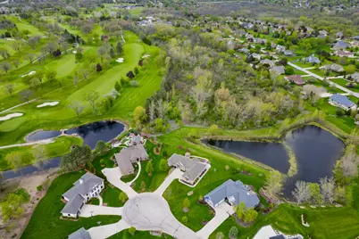 8622 S Avian Way, Franklin, WI 53132 - Photo 42
