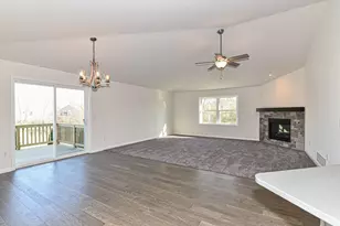 300 N Trailview Crossing, Racine, WI 53185 - Photo 10