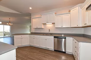 300 N Trailview Crossing, Racine, WI 53185 - Photo 8