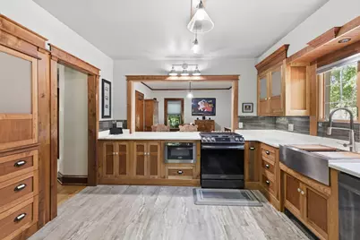 716 S 6th Ave, West Bend, WI 53095 - Photo 16