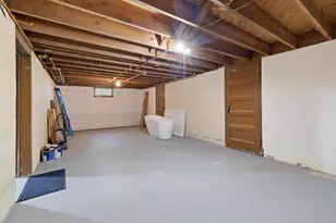 716 S 6th Ave, West Bend, WI 53095 - Photo 32