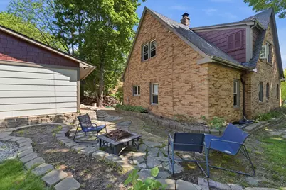 716 S 6th Ave, West Bend, WI 53095 - Photo 38