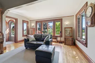 716 S 6th Ave, West Bend, WI 53095 - Photo 4
