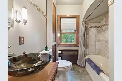 716 S 6th Ave, West Bend, WI 53095 - Photo 18