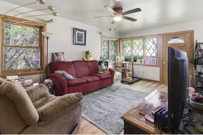 3048 S 57th St, Milwaukee, WI 53219 - Photo 4