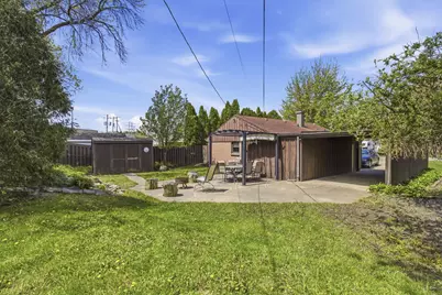 3048 S 57th St, Milwaukee, WI 53219 - Photo 24