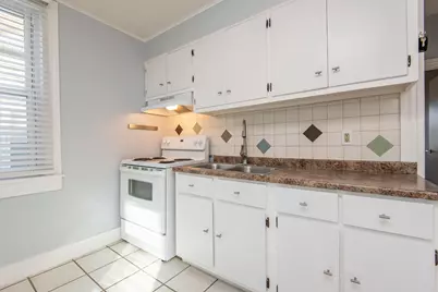 2615 N Wauwatosa Ave, Wauwatosa, WI 53213 - Photo 4