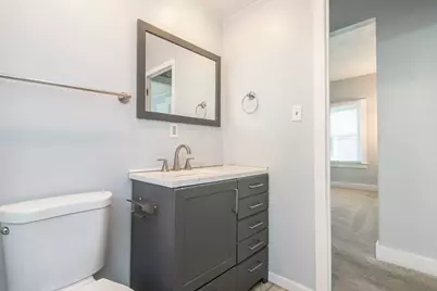 2615 N Wauwatosa Ave, Wauwatosa, WI 53213 - Photo 12