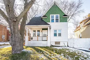 2615 N Wauwatosa Ave, Wauwatosa, WI 53213 - Photo 1