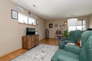 346 Brookside Dr, Mayville, WI 53050 - Photo 20