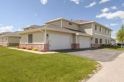 346  Brookside Dr #7, Mayville, WI 53050 - Photo 26
