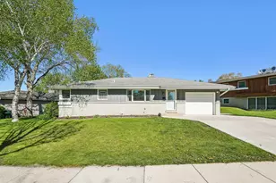 5544 Oakwood St, Greendale, WI 53129 - Photo 2
