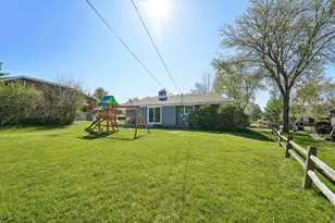 5544 Oakwood St, Greendale, WI 53129 - Photo 26