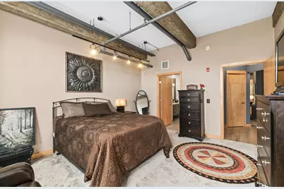 525 E Chicago St #205, Milwaukee, WI 53202 - Photo 24