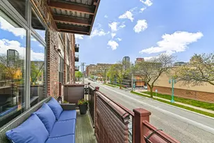 525 E Chicago St, Milwaukee, WI 53202 - Photo 22