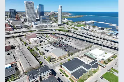 525 E Chicago St #205, Milwaukee, WI 53202 - Photo 46