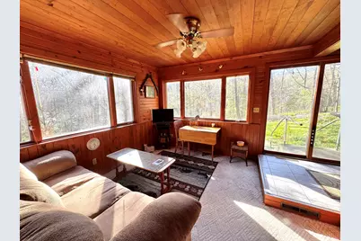 W228S8125  Guthrie Dr #8127, Vernon, WI 53103 - Photo 12